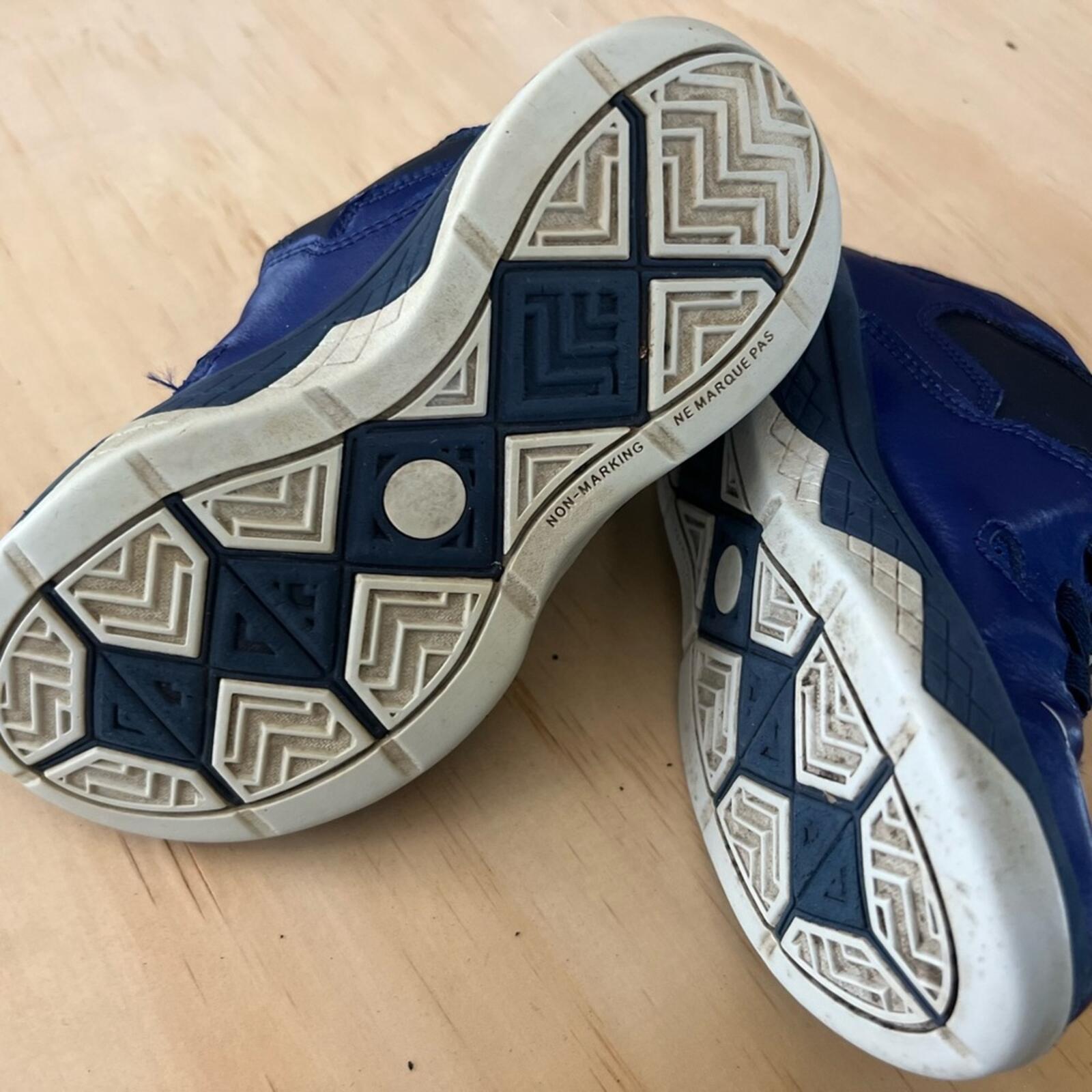 Nike Kids Navy and White Sneakers