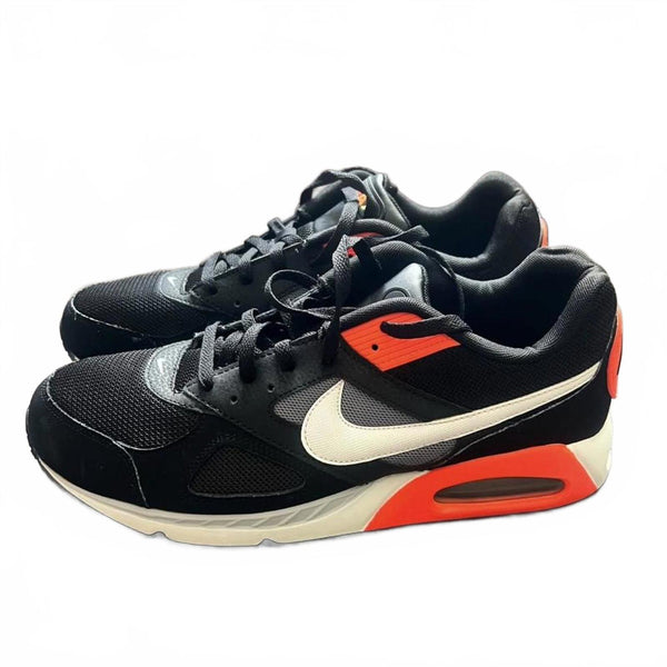 Nike Air Max Black Red White Size 12 Sneakers Barely Worn