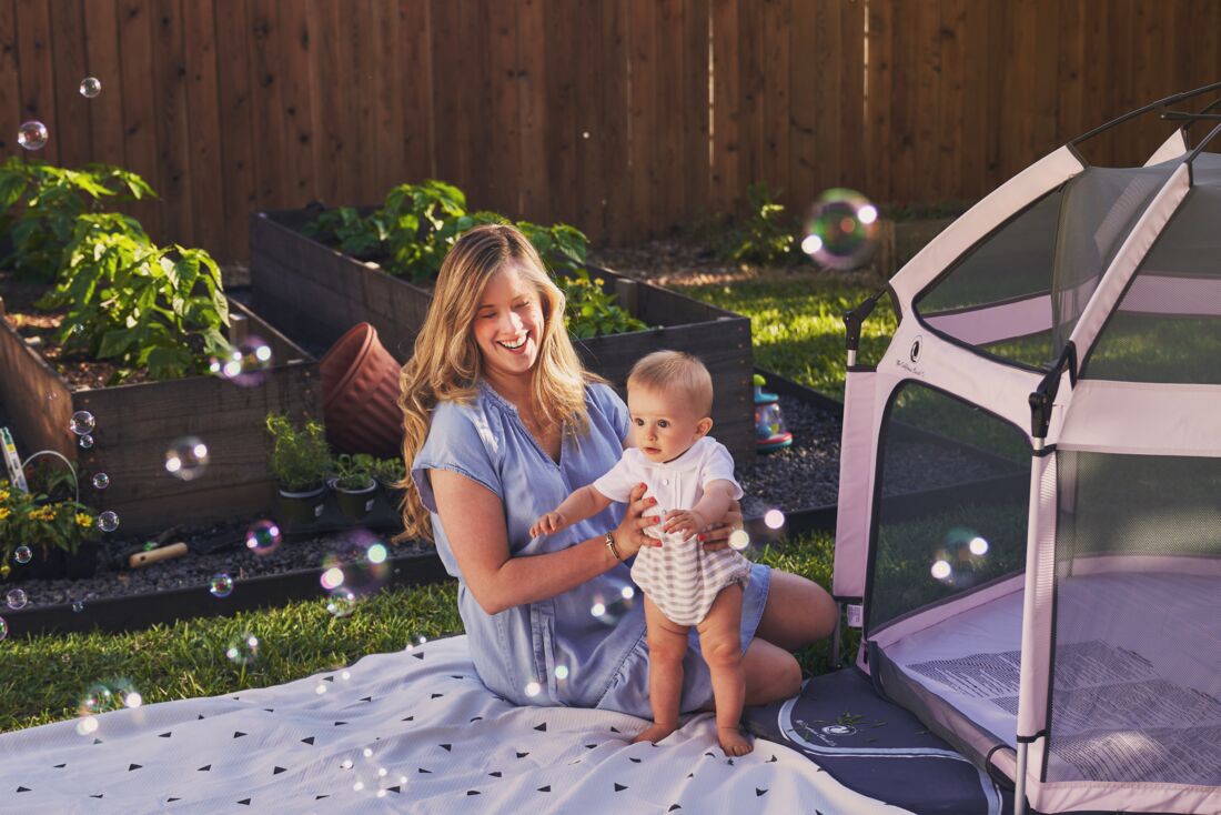 California Beach Co. Pop 'N Go Portable Playpen