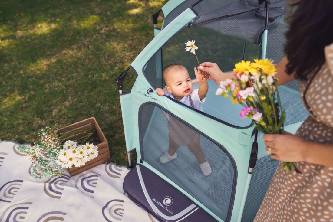 California Beach Co. Pop 'N Go Portable Playpen