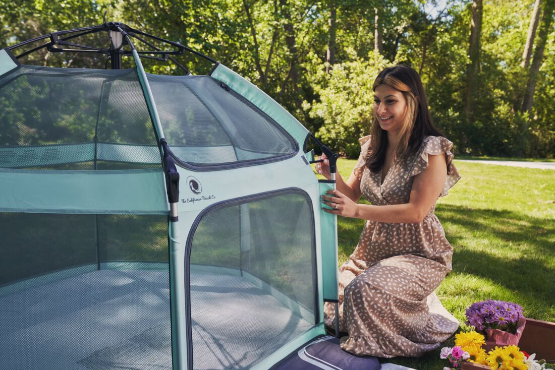 California Beach Co. Pop 'N Go Portable Playpen