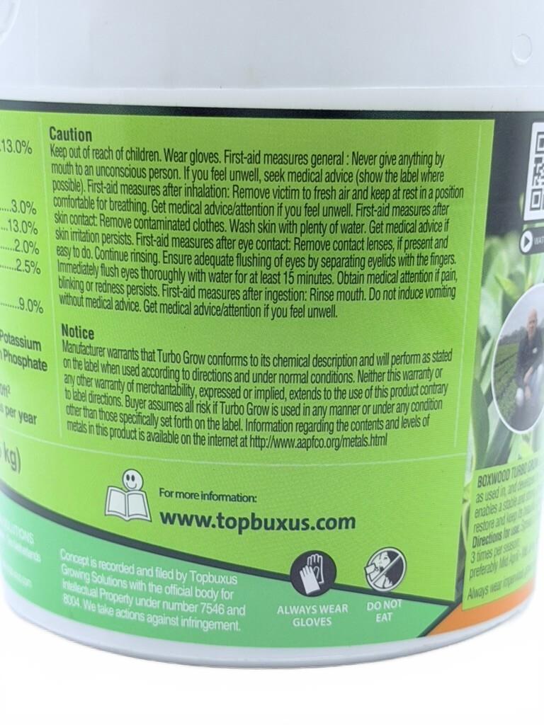 Topbuxus Turbo Grow boxwood and topiary fertilizer