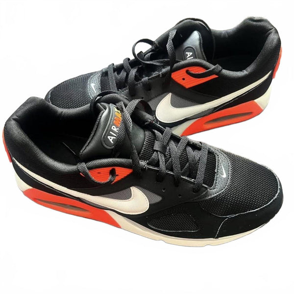 Nike Air Max Black Red White Size 12 Sneakers Barely Worn